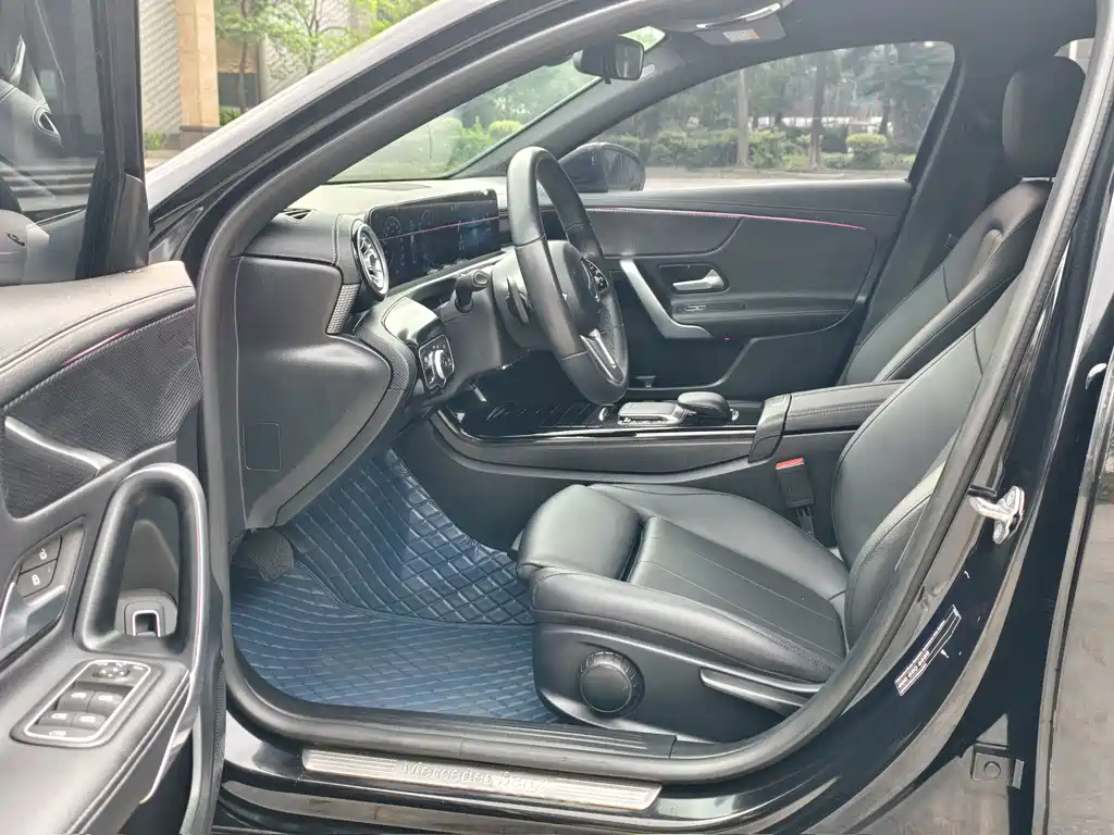 Mercedes-Benz A-Class 2021