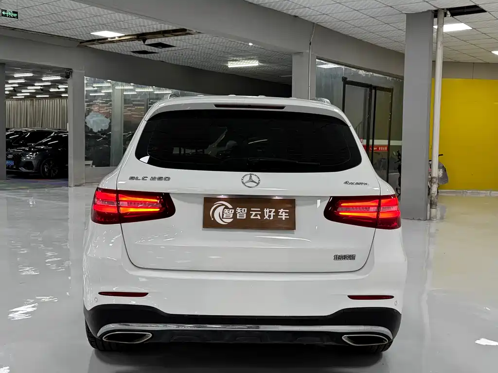 Mercedes-Benz GLC 2016 — фото 8
