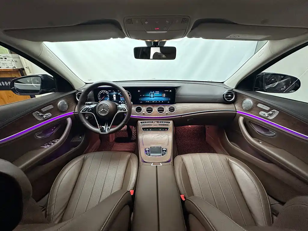 Mercedes-Benz E-Class 2023 — фото 8