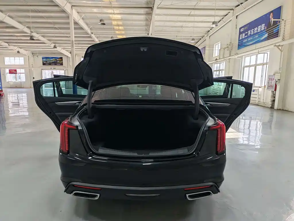 Cadillac CT5 2023 — фото 16