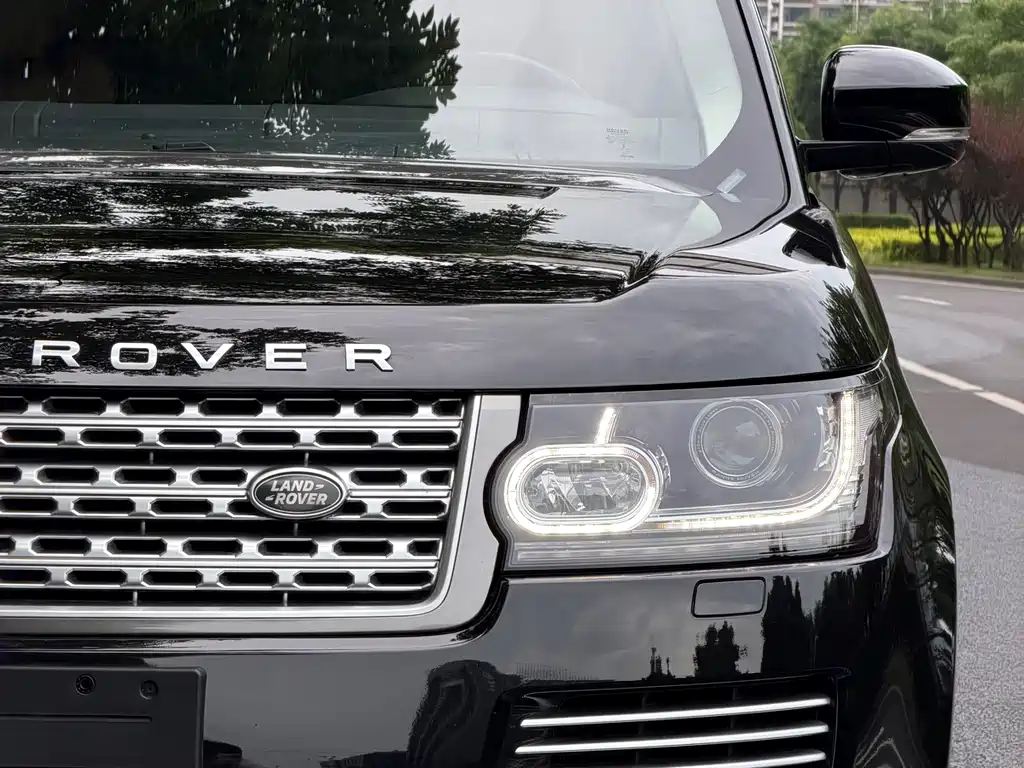 Land Rover Range Rover 2017 — фото 17