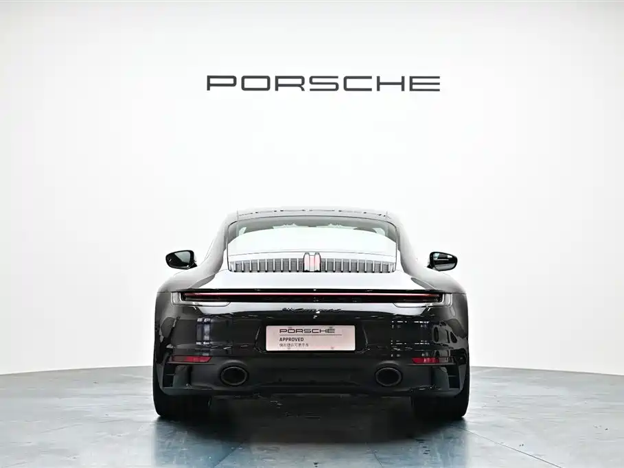 Porsche 911 2023