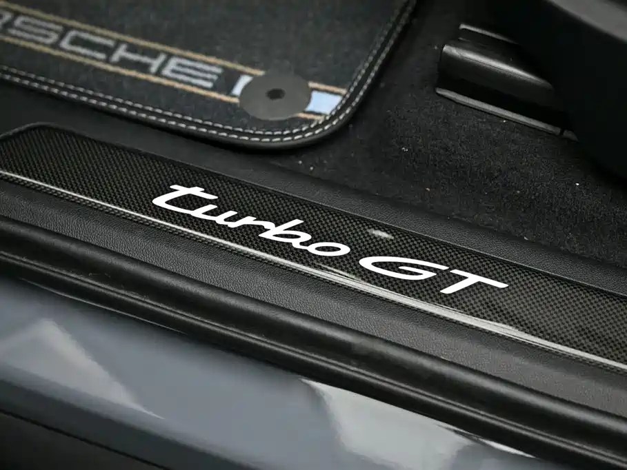 Porsche Cayenne 2025 — фото 15