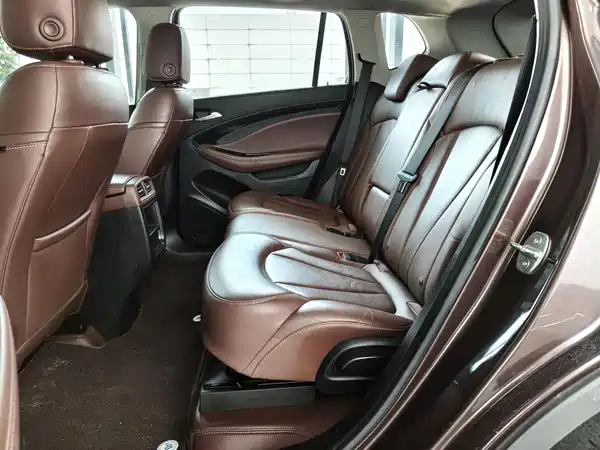 Buick Envision Plus 2018
