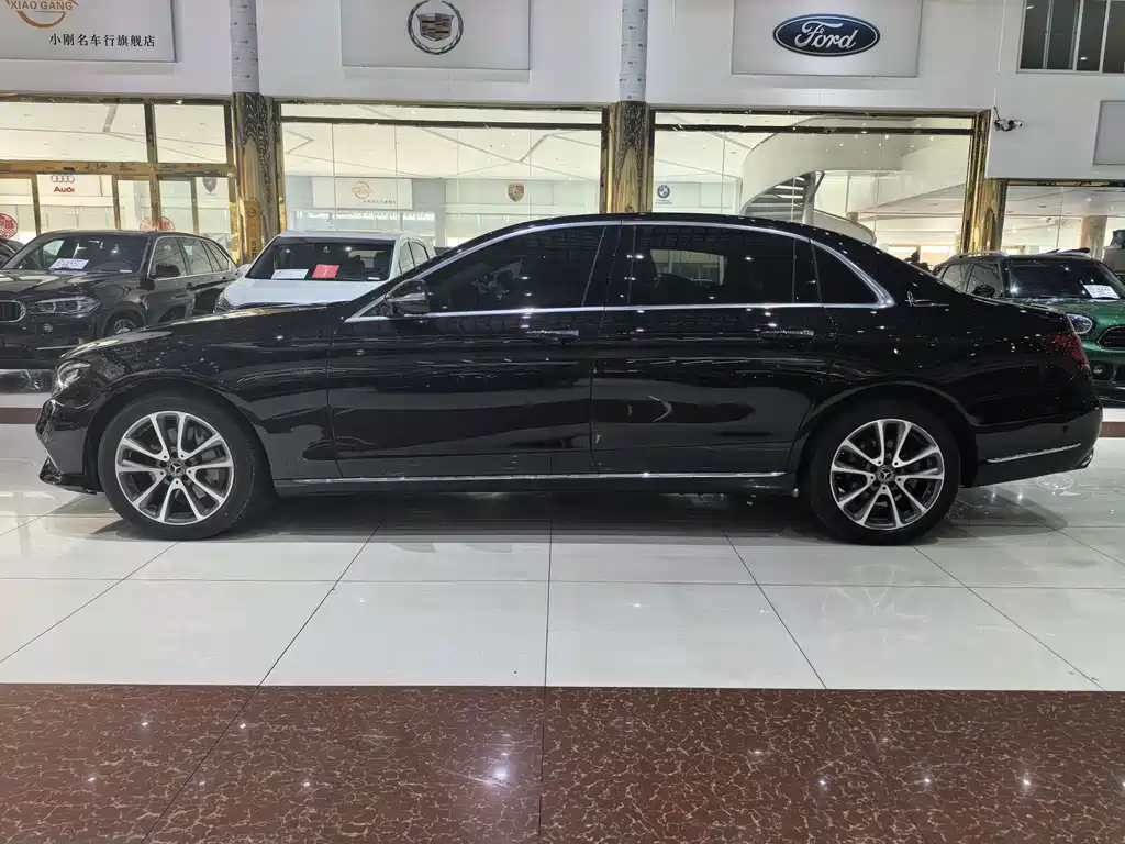 Mercedes-Benz E-Class 2019 — фото 4