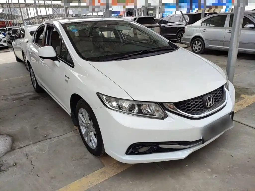 Honda Civic 2015 — фото 4