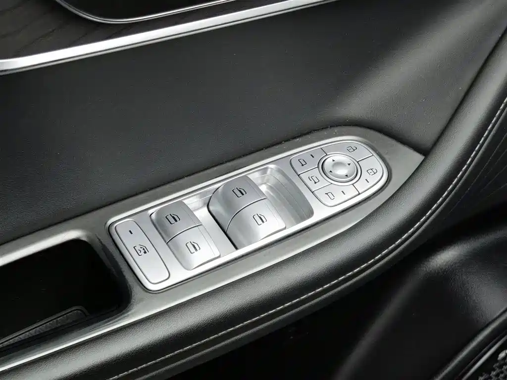 Chery Tiggo 8 PRO 2023 — фото 9