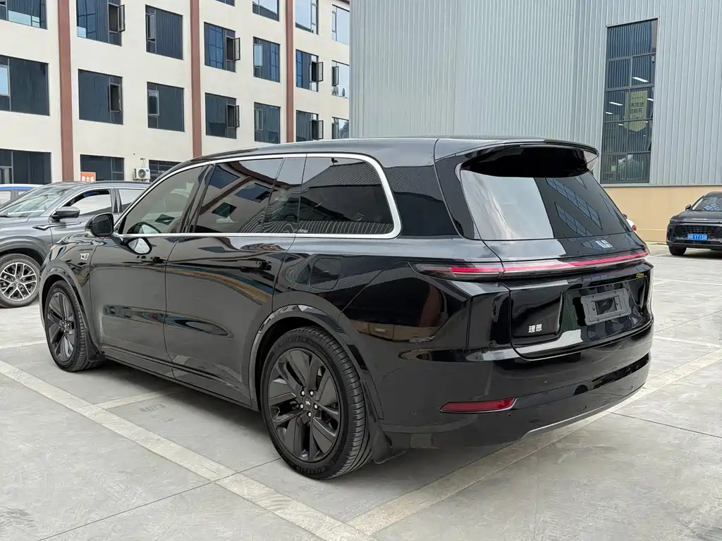 Li Auto Li L9 2024