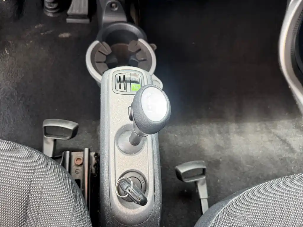 smart Fortwo 2012 — фото 12