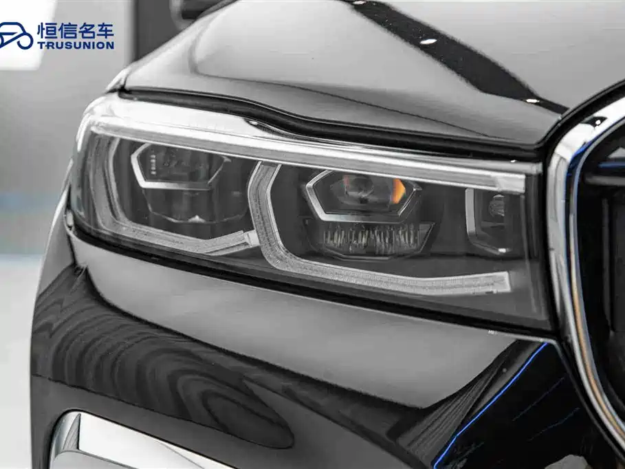 BMW 7 Series 2021 — фото 10