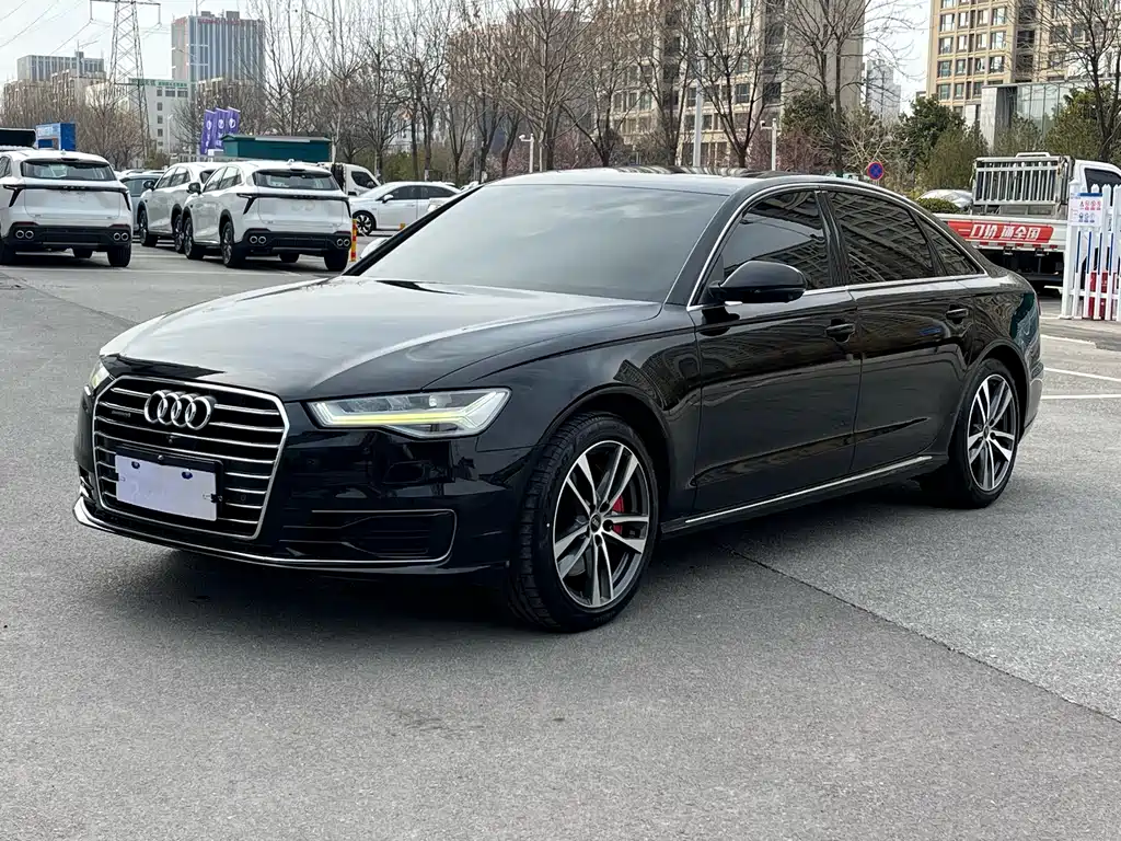 Audi A6L 2016 — фото 1