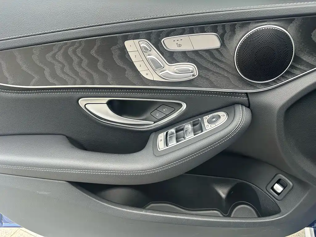 Mercedes-Benz C-Class 2020 — фото 8