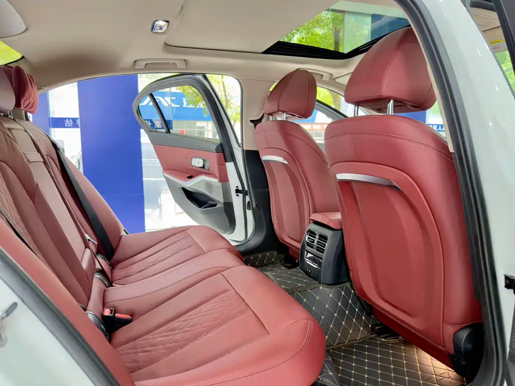 BMW i3 2023 — фото 14