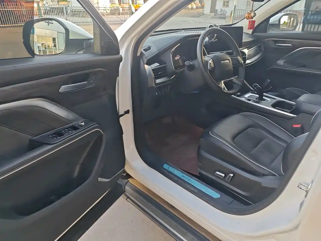 Haval H6 2023 — фото 16