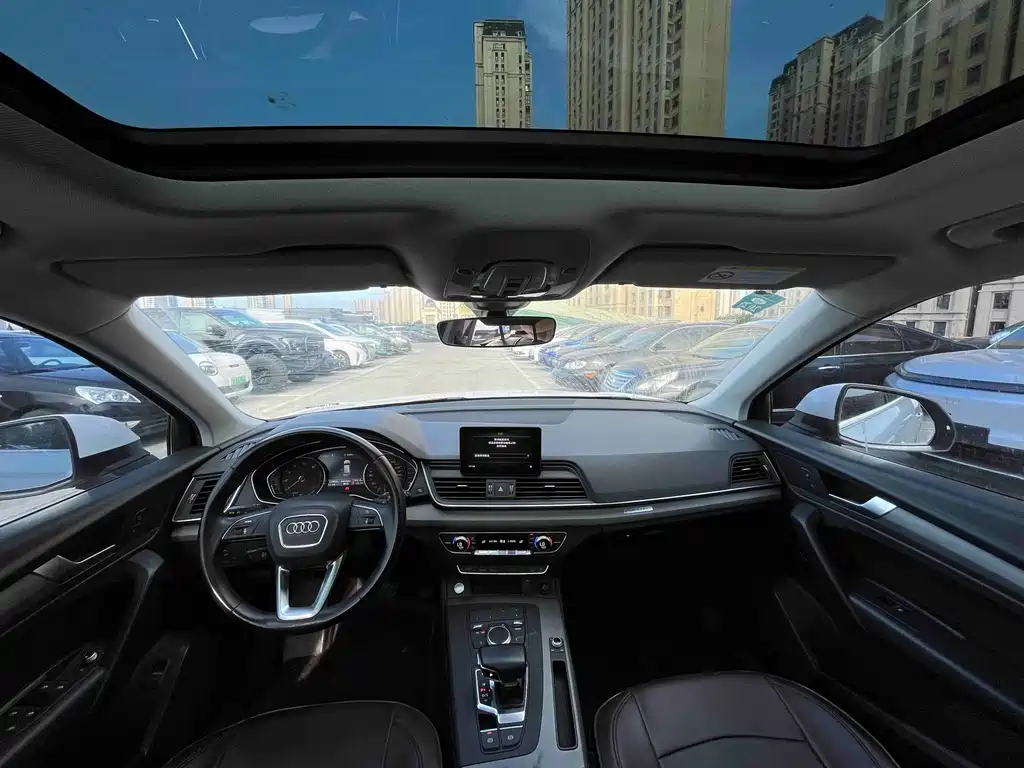 Audi Q5L 2019