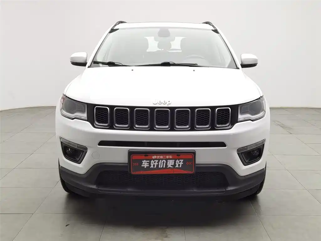 Jeep Compass 2019 — фото 3