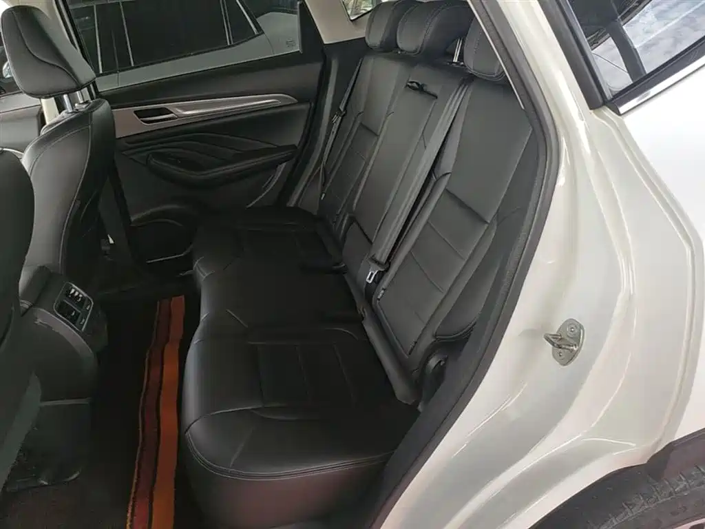 Haval F7 2019 — фото 17