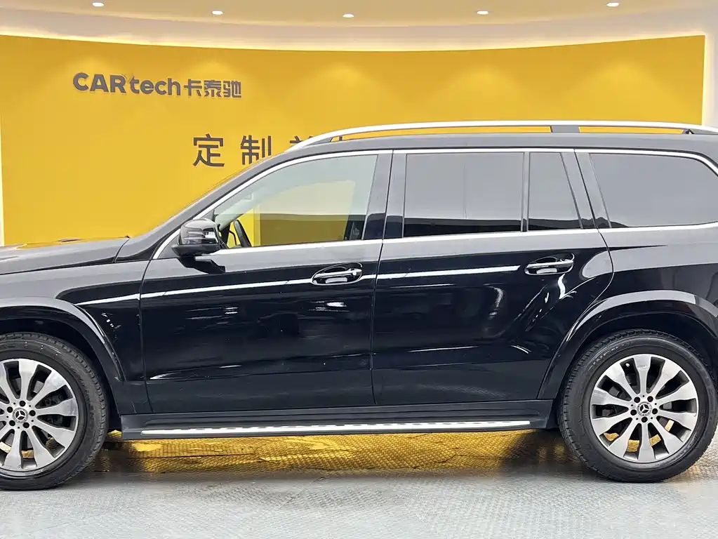 Mercedes-Benz GLS 2018 — фото 29