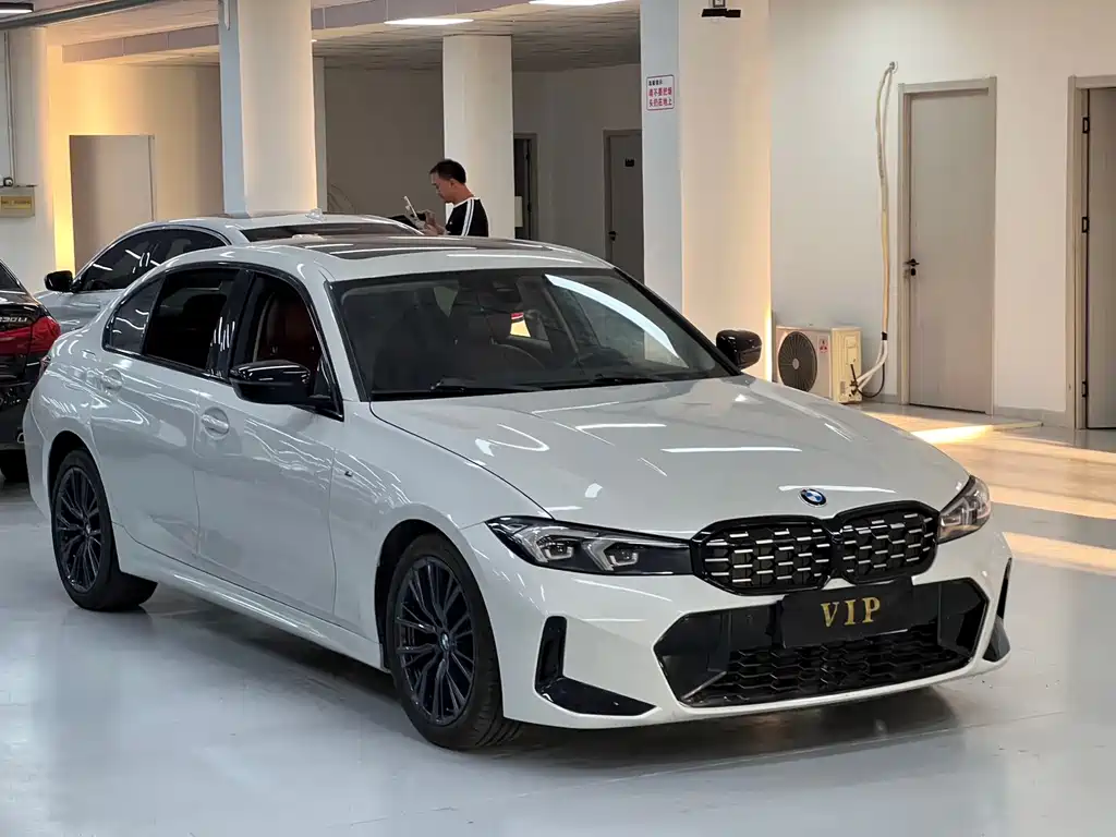 BMW 3 Series 2023