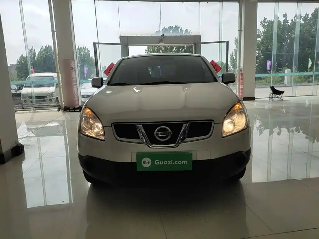 Nissan Qashqai 2015 — фото 3