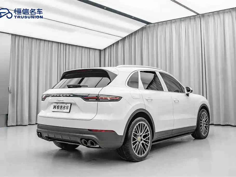 Porsche Cayenne 2018 — фото 5