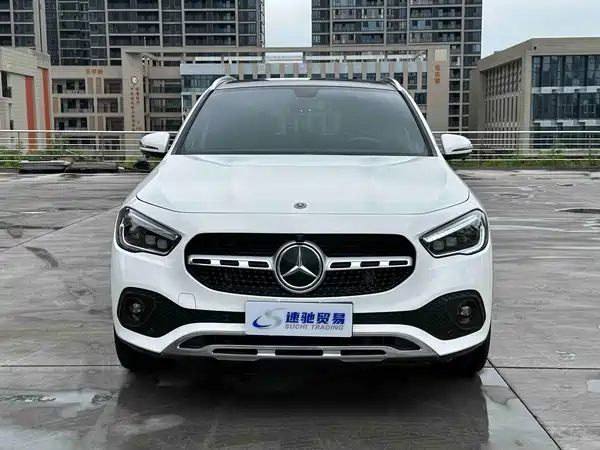 Mercedes-Benz GLA 2021