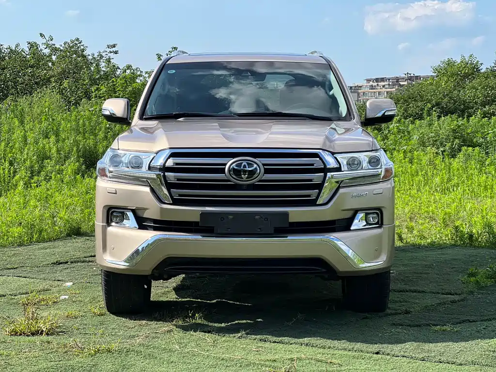 Toyota Land Cruiser 2019 — фото 2