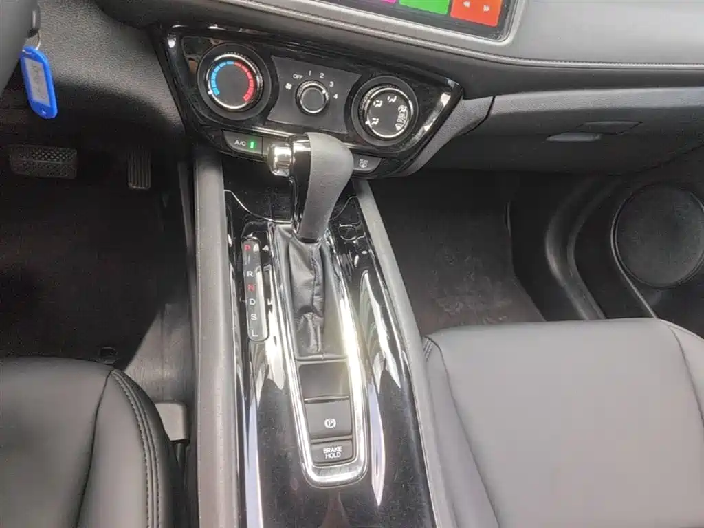 Honda Vezel 2016 — фото 14