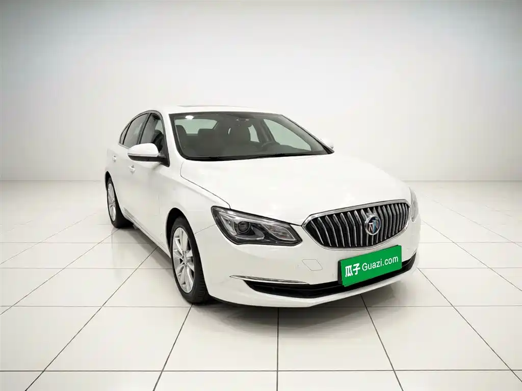 Buick Excelle 2015 — фото 3