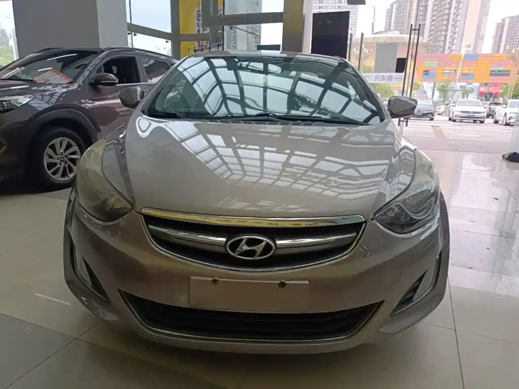 Hyundai Elantra Langdong 2015 — фото 3