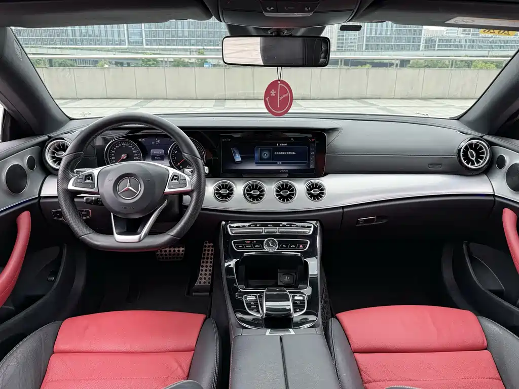 Mercedes-Benz E-Class 2018 — фото 9
