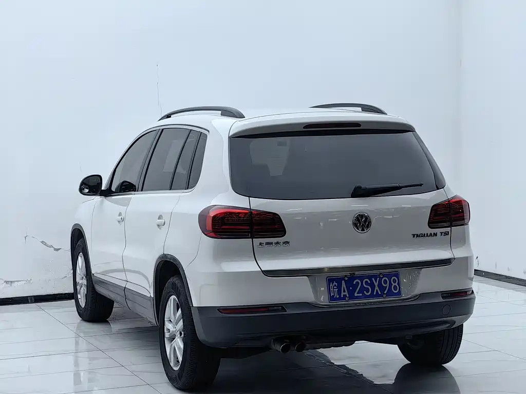 Volkswagen Tiguan 2015 — фото 13