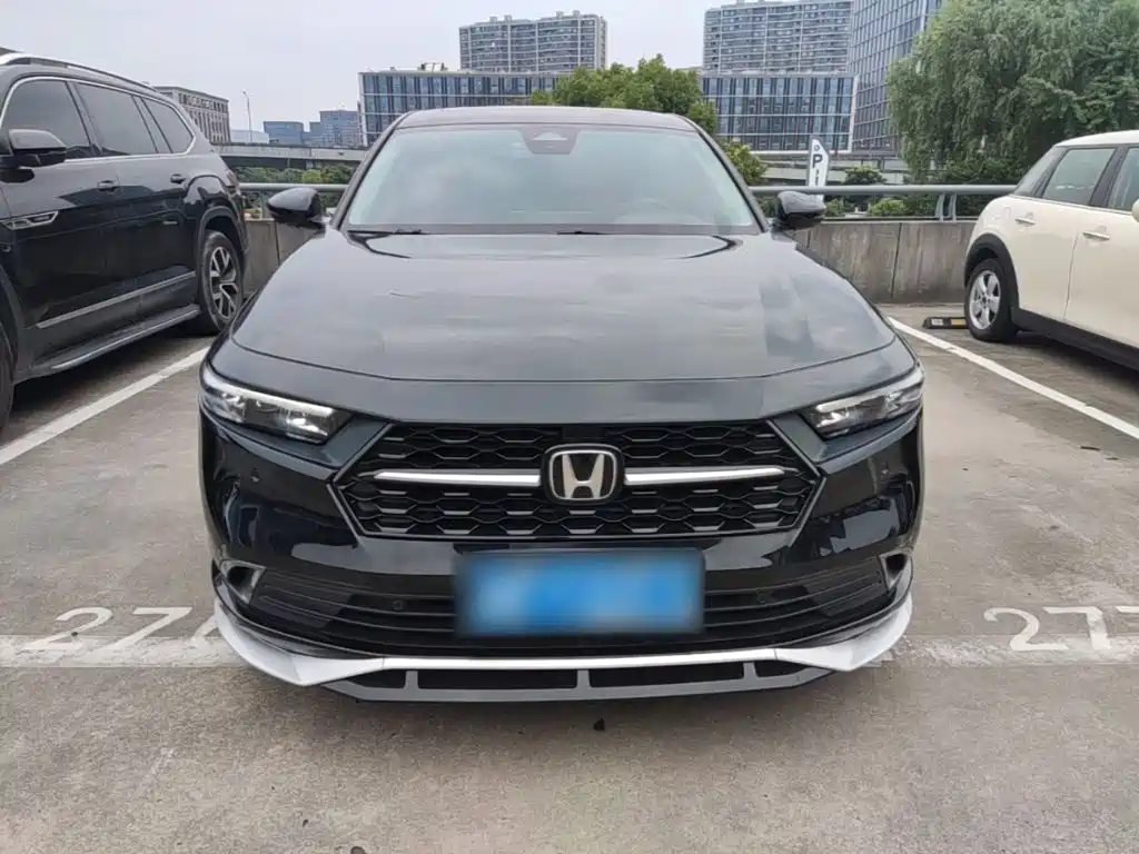 Honda Accord 2023 — фото 3