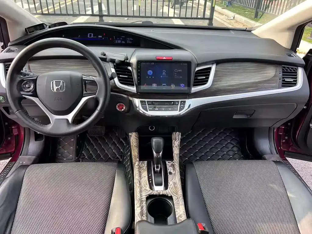 Honda Jade 2019 — фото 8