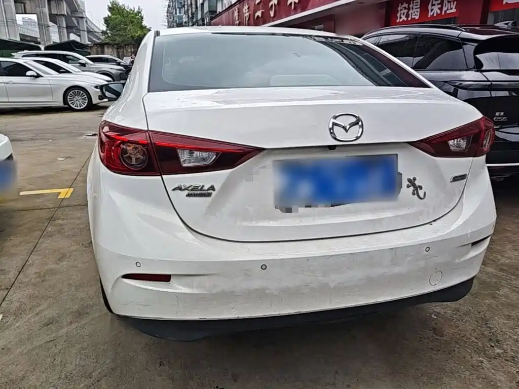 Mazda 3 Angkesela 2014