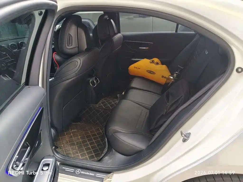 Mercedes-Benz C-Class 2023