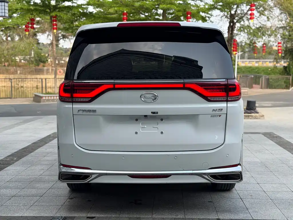 GAC Motor Trumpchi M8 2022 — фото 5