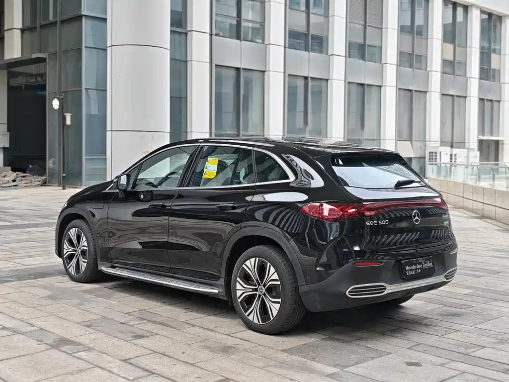 Mercedes-Benz EQE SUV 2025 — фото 10