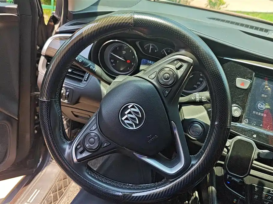 Buick Envision Plus 2020 — фото 15