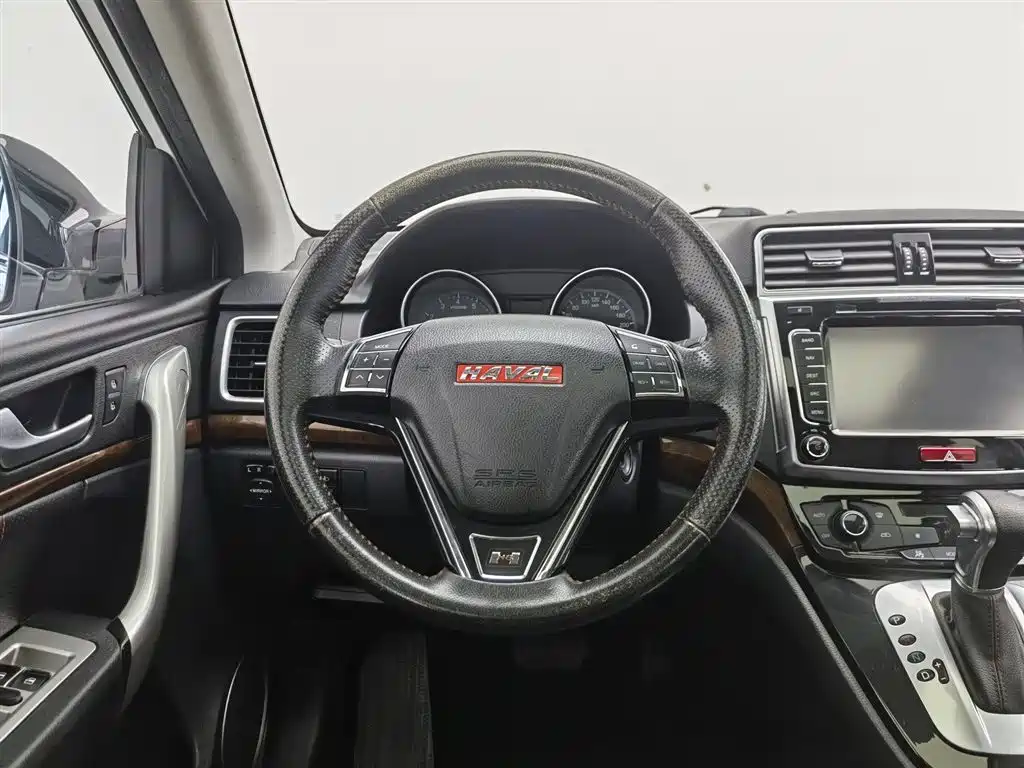 Haval H6 2015 — фото 11