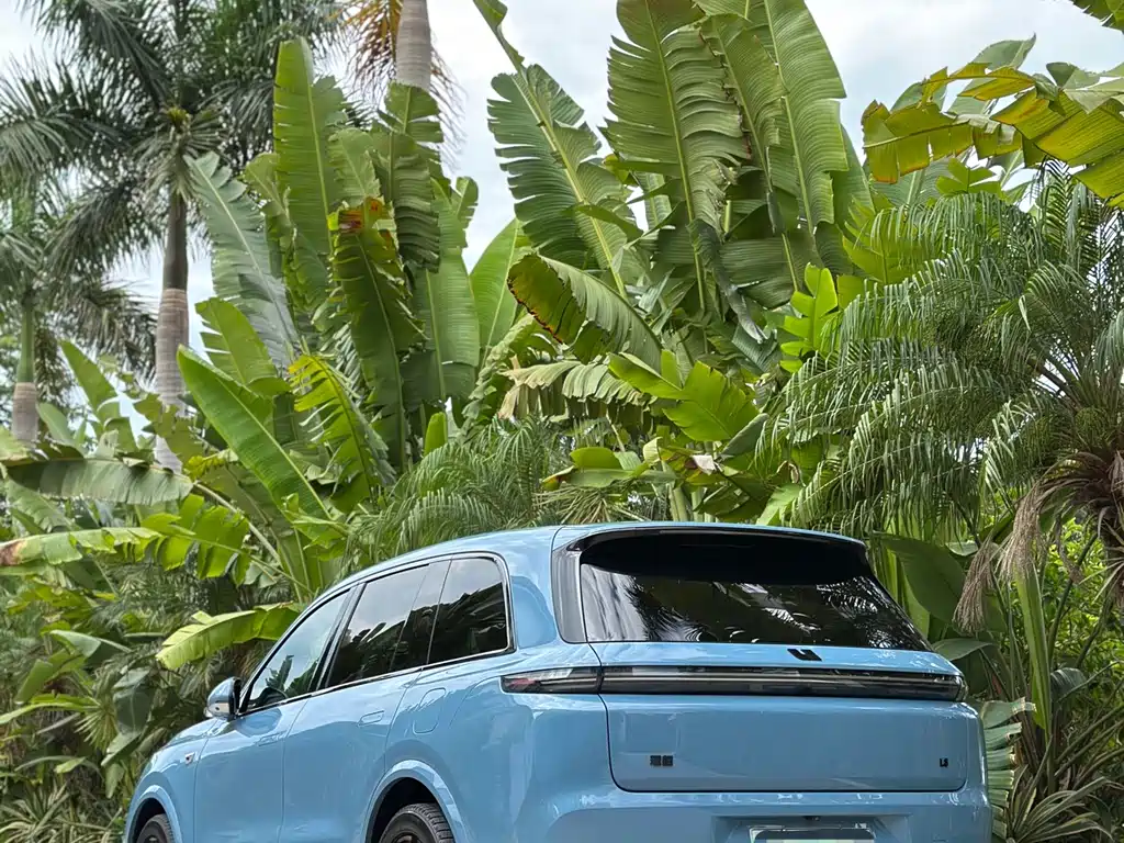 Li Auto Li L8 2023