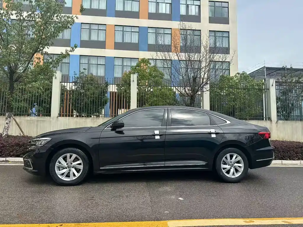 Volkswagen Magotan 2023