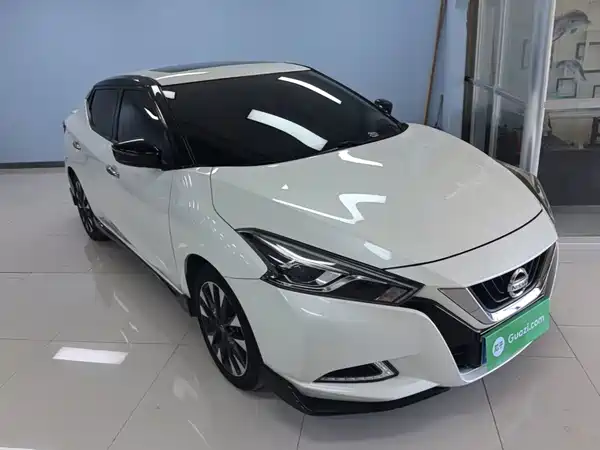 Nissan Bluebird 2020