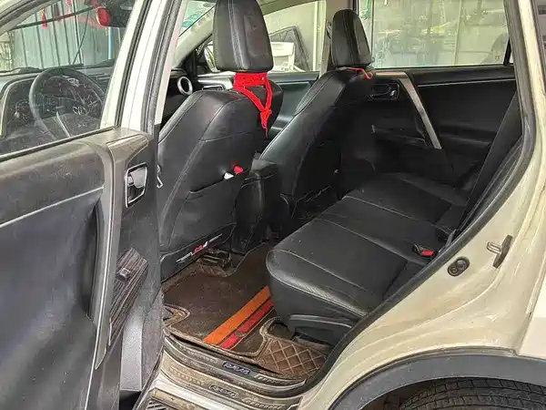 Toyota RAV4 2016