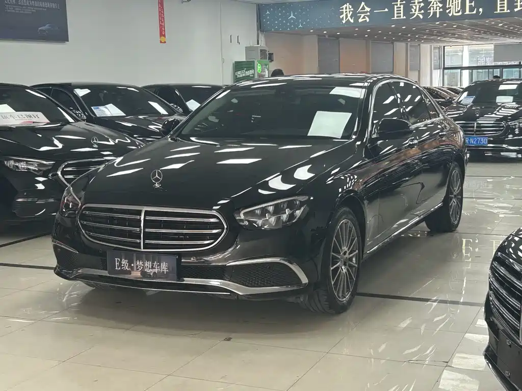 Mercedes-Benz E-Class 2023 — фото 3
