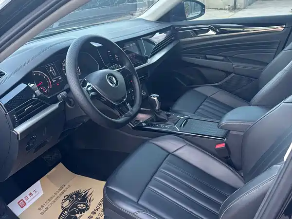 Volkswagen Passat 2021
