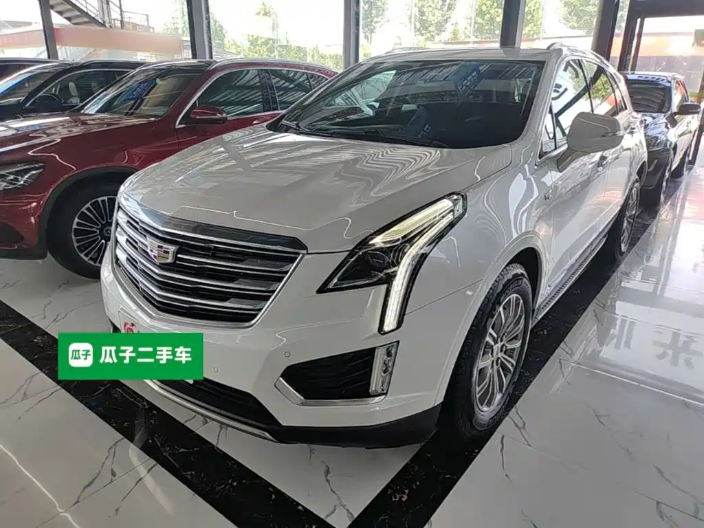 Cadillac XT5 2016 — фото 2