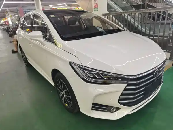 BYD Song MAX 2017