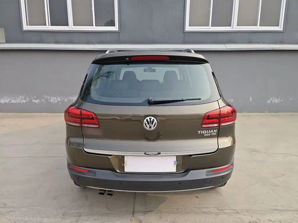 Volkswagen Tiguan 2016 — фото 16