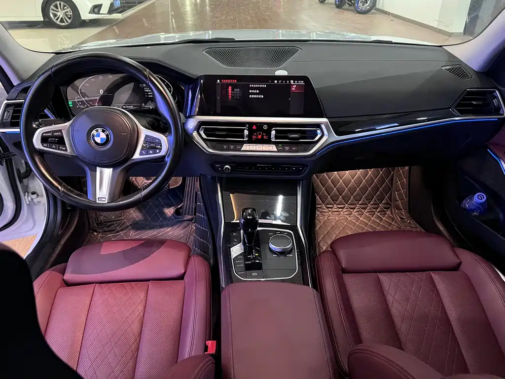 BMW 3 Series 2022 — фото 9